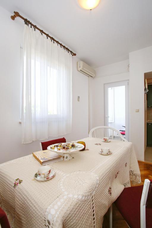 Rooms & Apartments Soline Nuove Біоград-на-Мору Екстер'єр фото