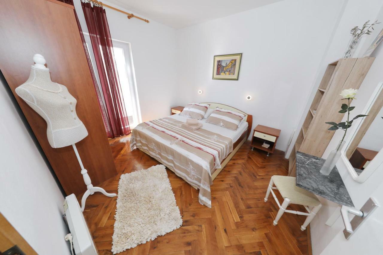 Rooms & Apartments Soline Nuove Біоград-на-Мору Екстер'єр фото
